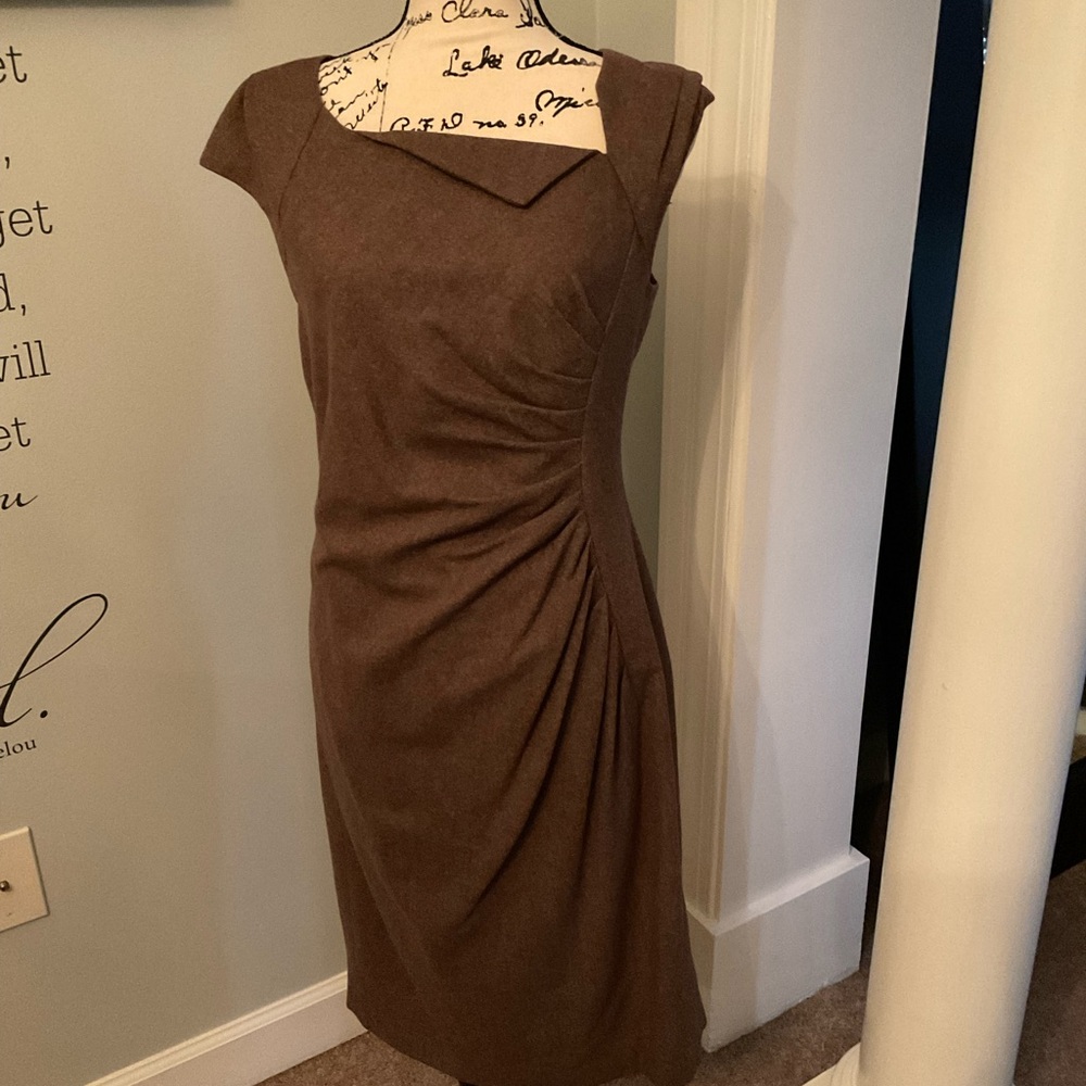 Dress - Picture 2 of 5